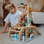 Montessori dřevěná parkovací stanice 06